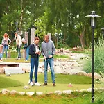 Im Freizeitpark Weissenhaeuser Apartament *