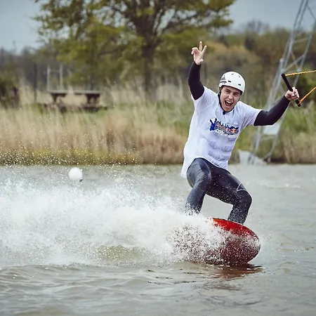 Im Freizeitpark Weissenhaeuser Apartman